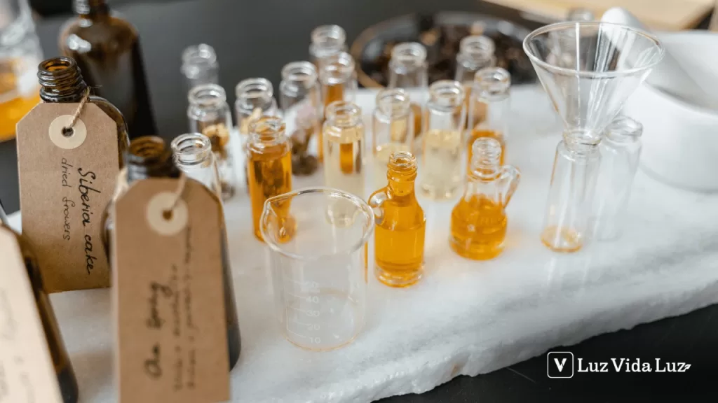 Como montar um protocolo terapêutico com óleos essenciais