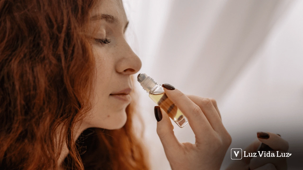 Óleos Essenciais e Emoções como os aromas influenciam o nosso bem-estar